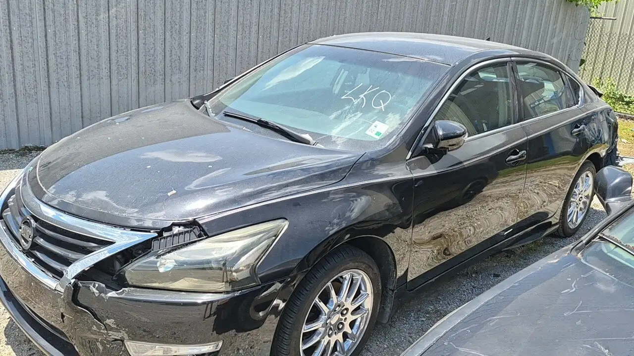 Photo of 2013 Nissan Altima