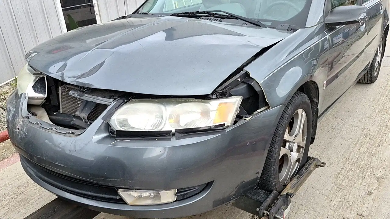 Photo of 2005 Saturn Ion