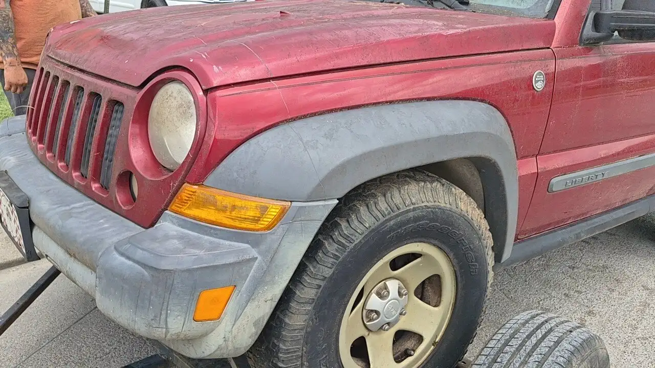 Photo of 2006 Jeep Liberty
