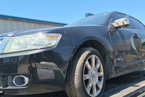 Photo of 2009 Lincoln Mkz