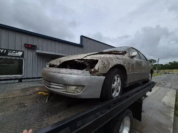 Photo of 1998 Lexus Es300
