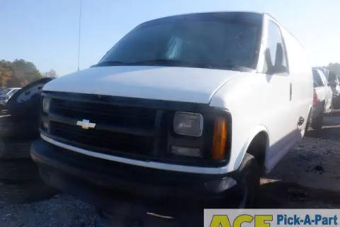 Photo of 2000 Gmc Savana 1500 Van