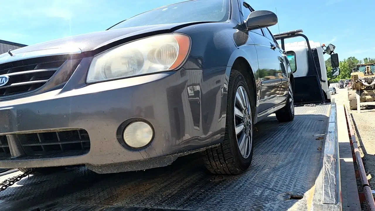 Photo of 2004 Kia Spectra
