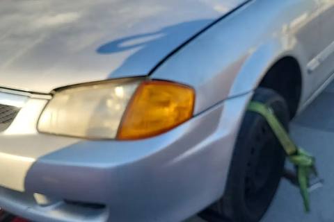 Photo of 1999 Mazda Protege