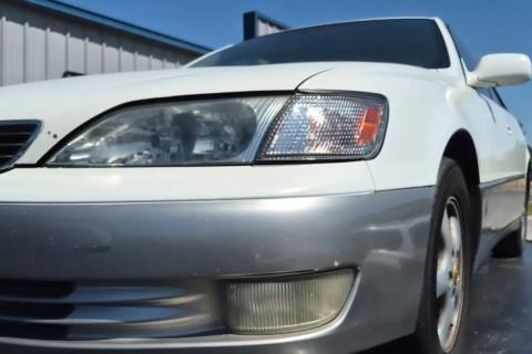 Photo of 1999 Lexus Es300