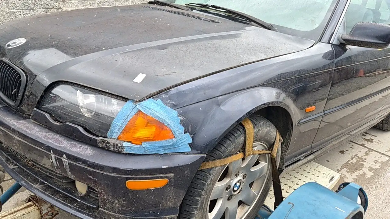 Photo of 2000 Bmw 323Ci