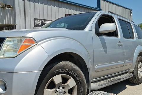Photo of 2006 Nissan Pathfinder
