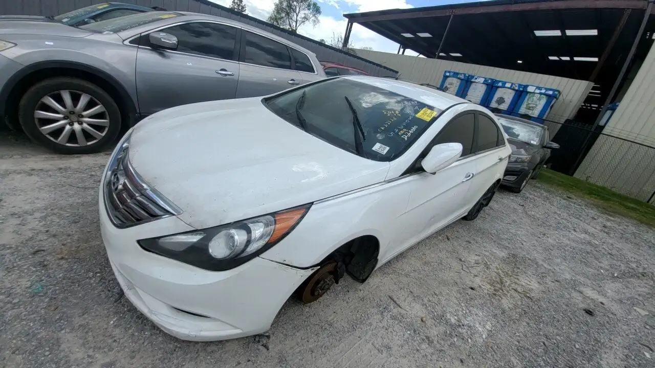 Photo of 2013 Hyundai Sonata