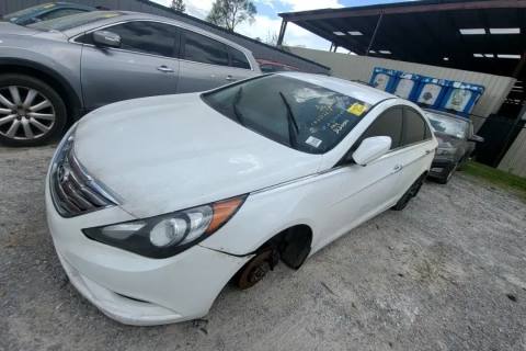 Photo of 2013 Hyundai Sonata