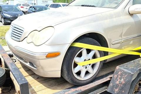 Photo of 2004 Mercedes-Benz C320