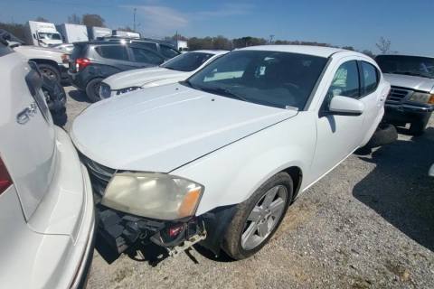 Photo of 2011 Dodge Avenger