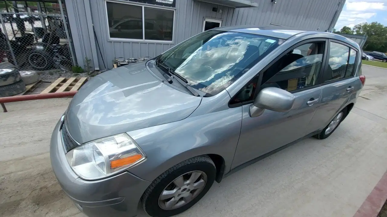 Photo of 2007 Nissan Versa