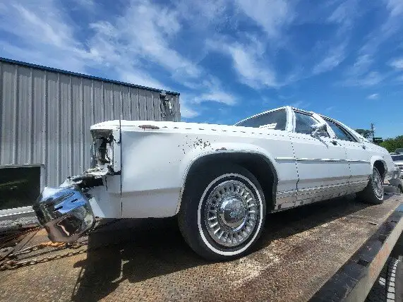 Photo of 1986 Ford Ltd