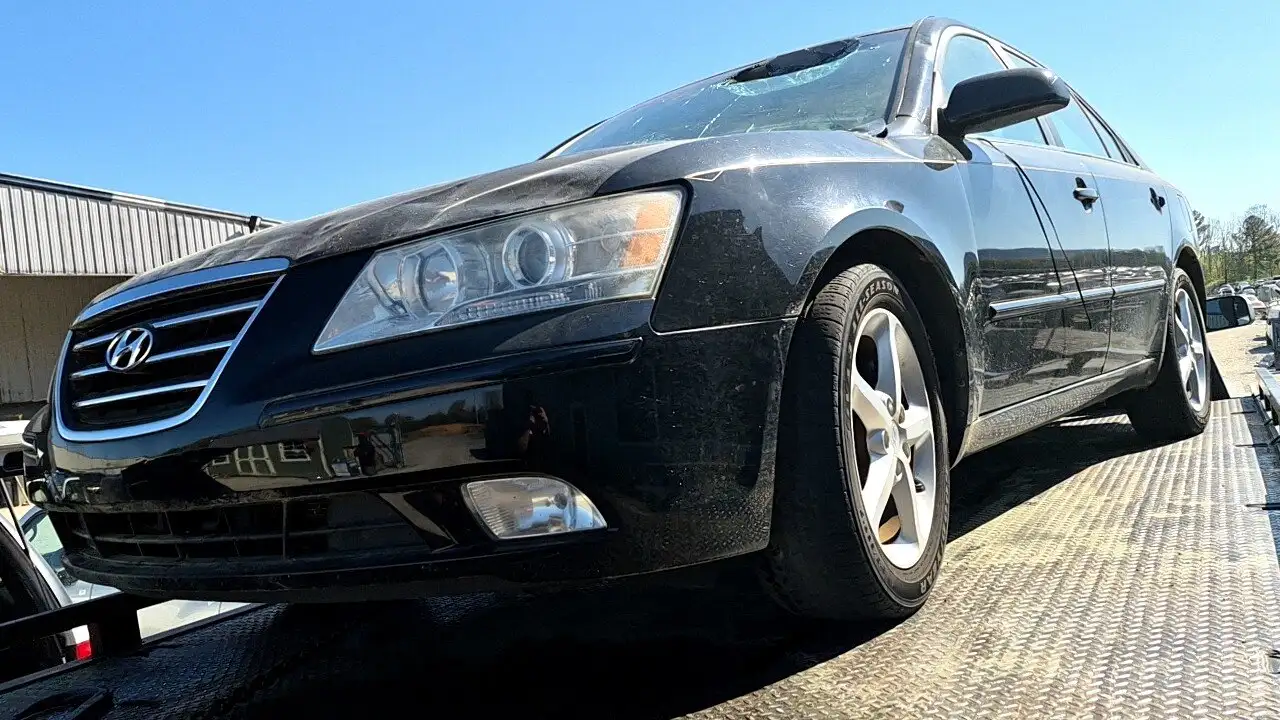 Photo of 2010 Hyundai Sonata