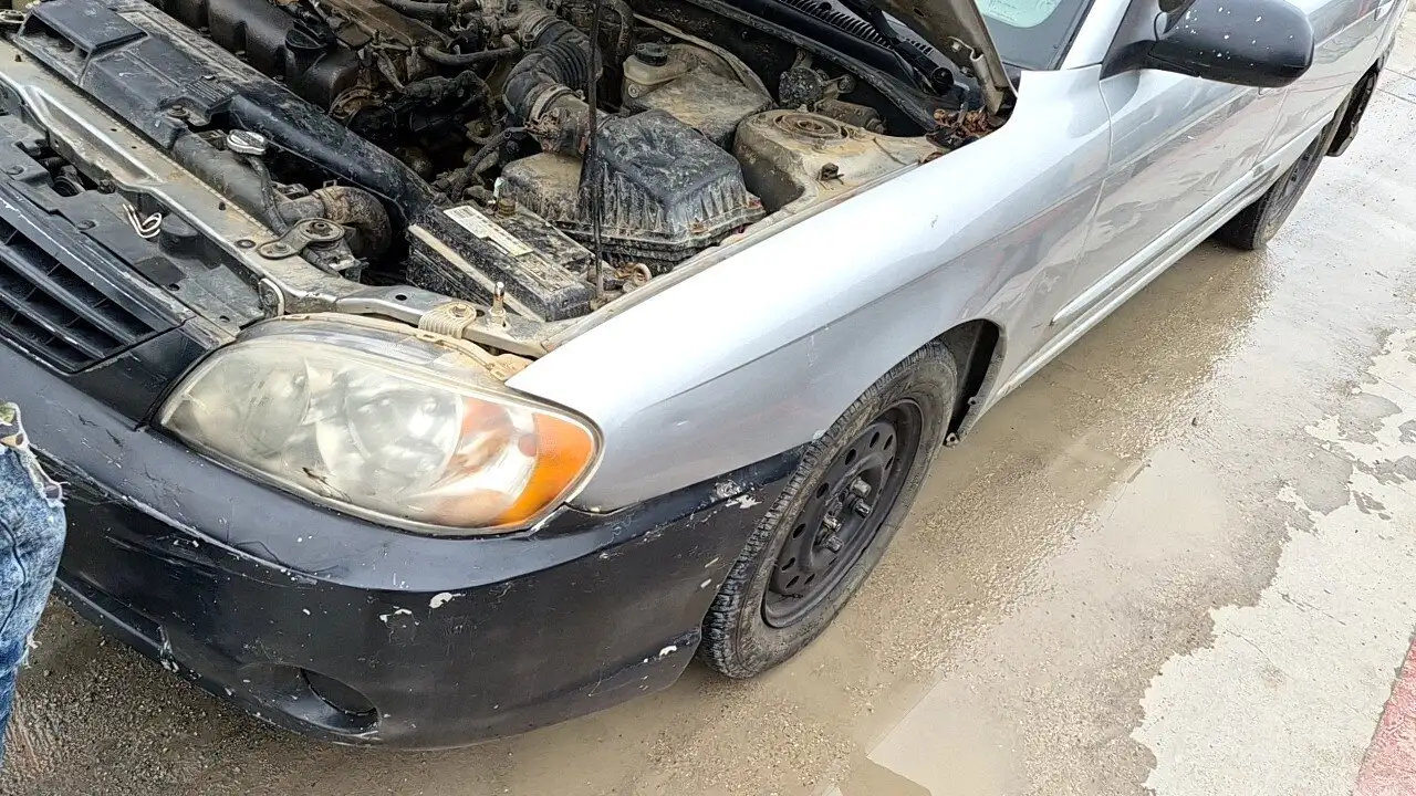 Photo of 2002 Kia Spectra