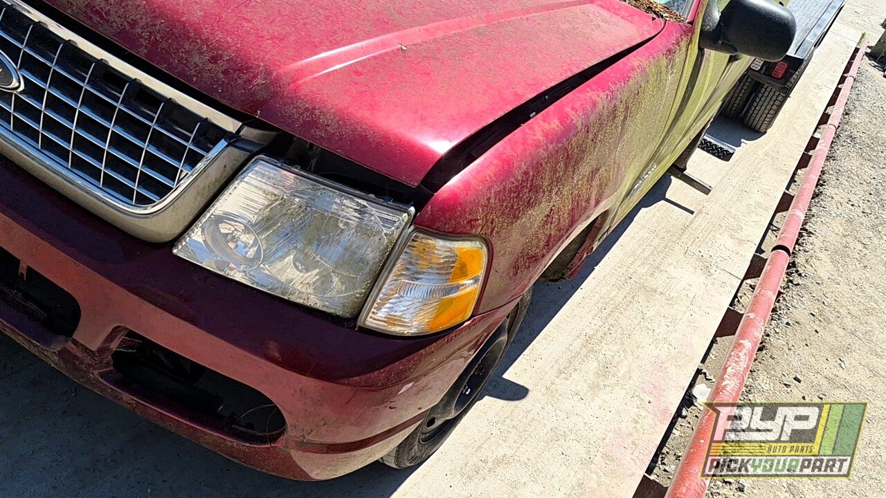 Photo of 2004 Ford Explorer