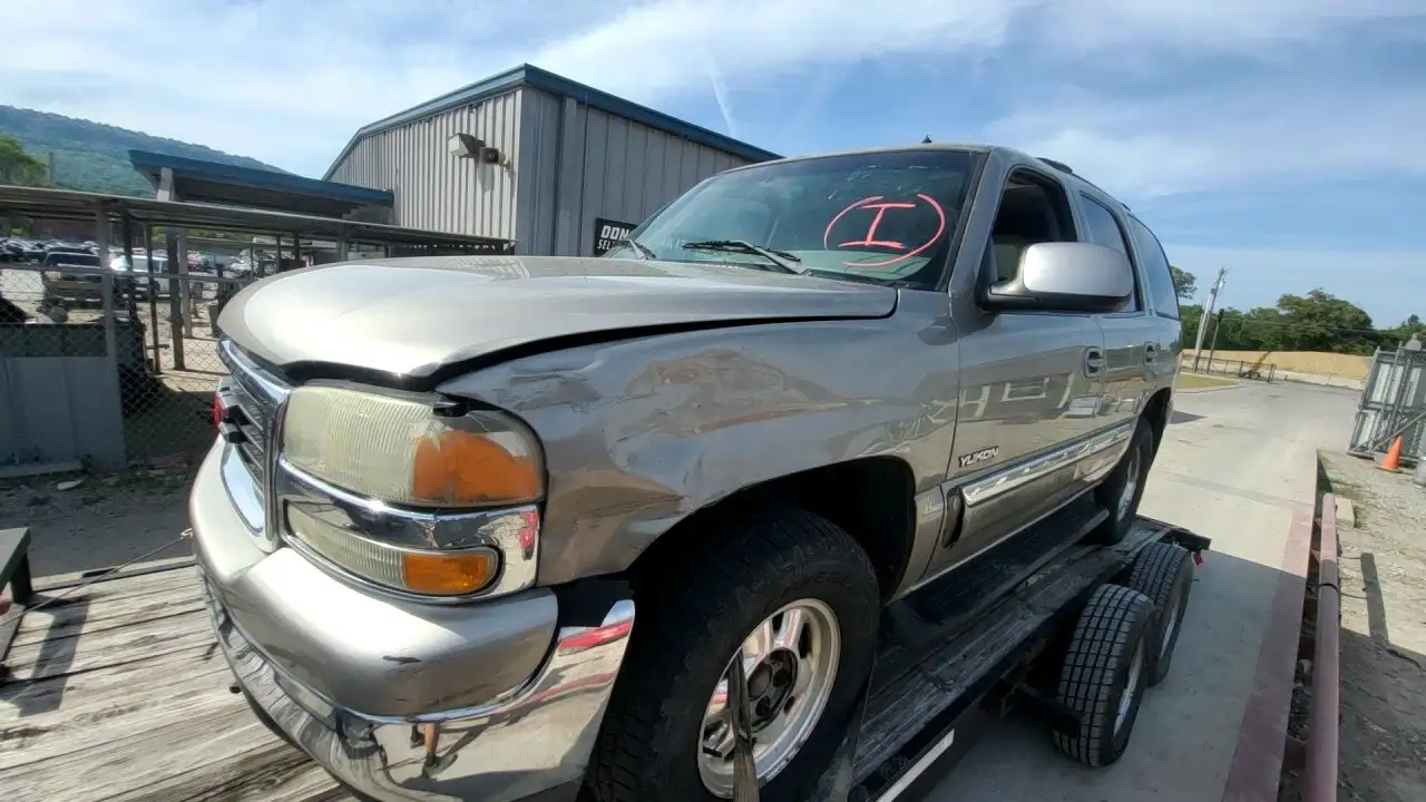 Photo of 2002 Gmc Yukon