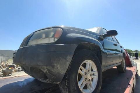 Photo of 2004 Jeep Grand Cherokee