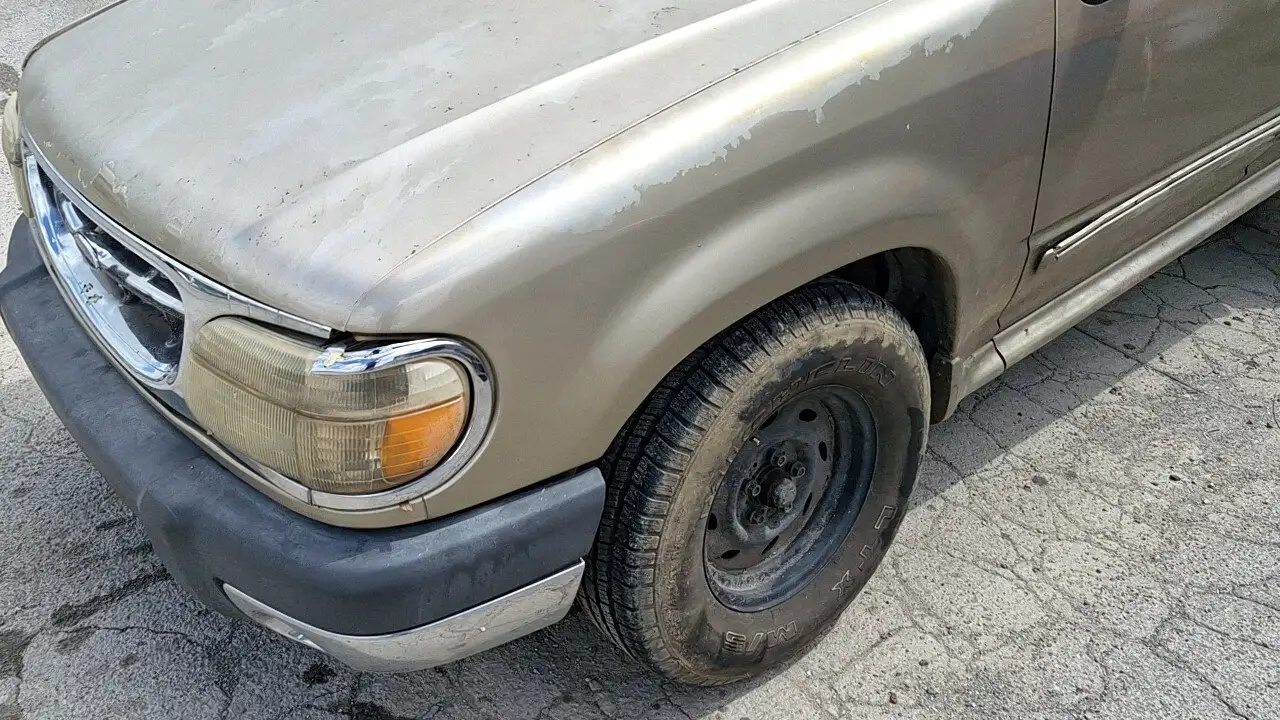 Photo of 2001 Ford Explorer