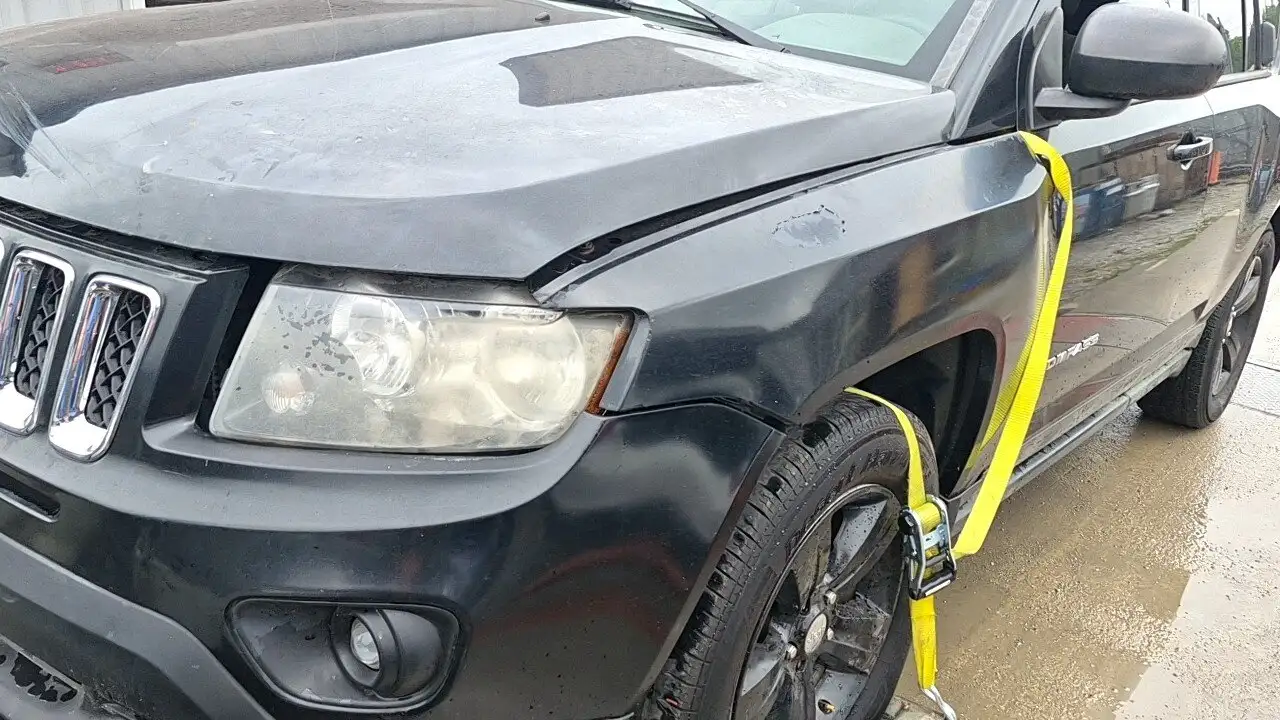 Photo of 2015 Jeep Compass