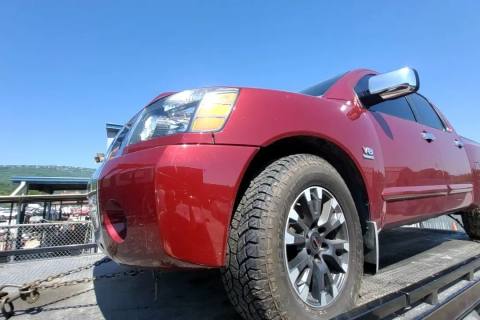 Photo of 2004 Nissan Titan