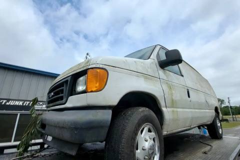 Photo of 2007 Ford E-250
