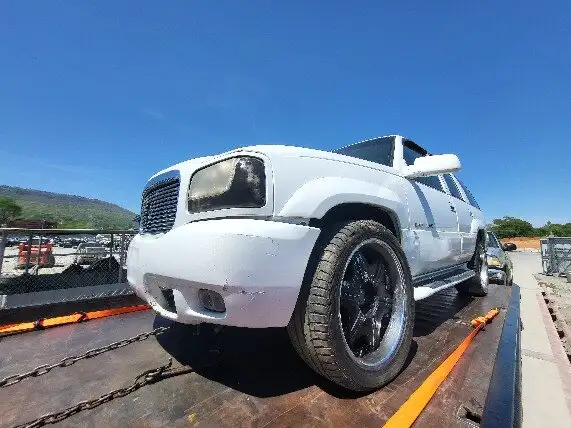Photo of 1999 Cadillac Escalade