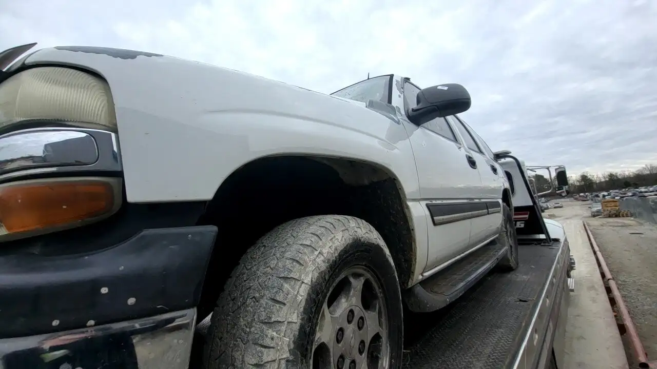 Photo of 2005 Chevrolet Tahoe