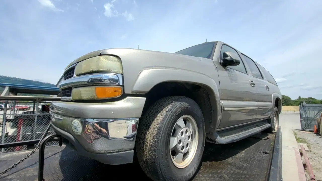 Photo of 2003 Chevrolet Suburban 1500