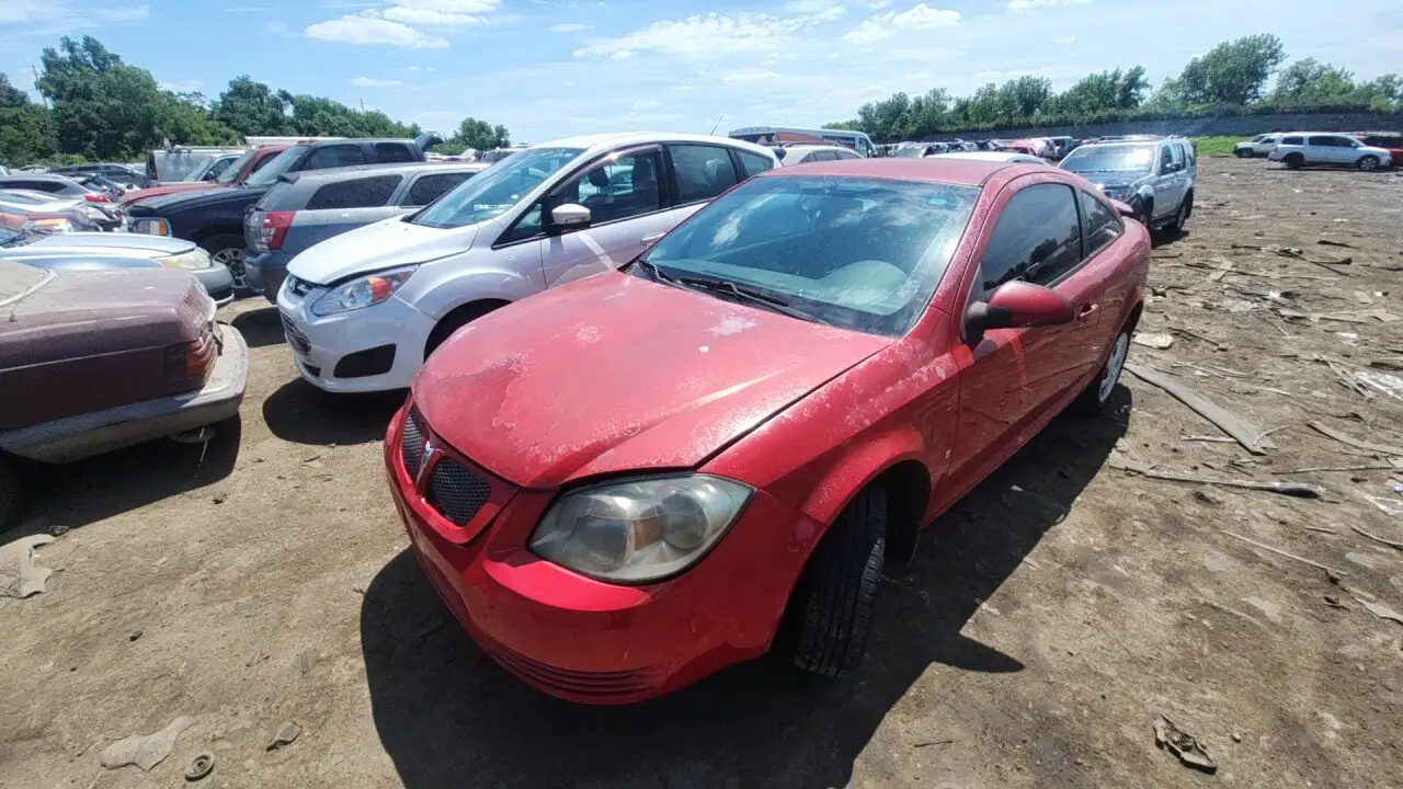 Photo of 2008 Pontiac G5