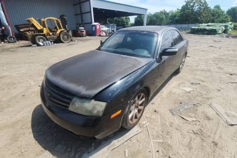 Photo of 2004 Infiniti M45