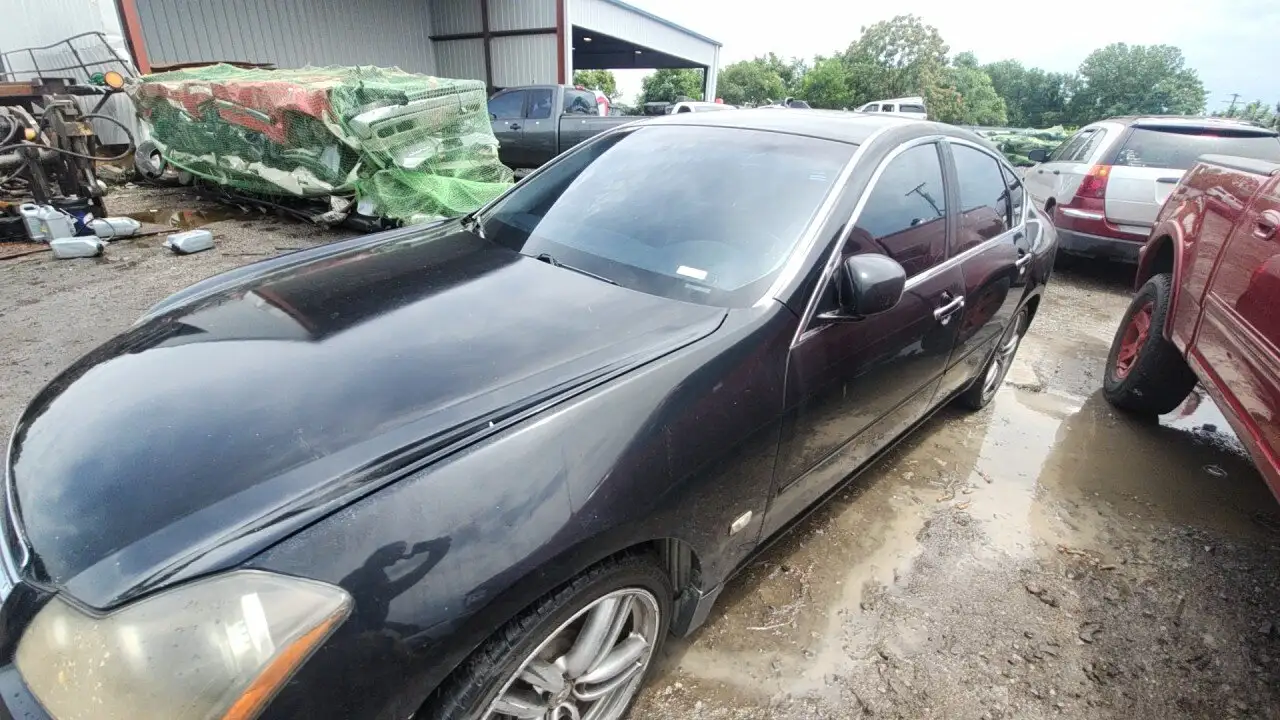 Photo of 2006 Infiniti M35