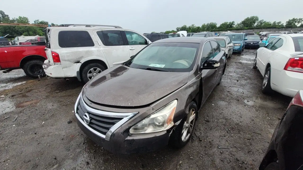 Photo of 2015 Nissan Altima