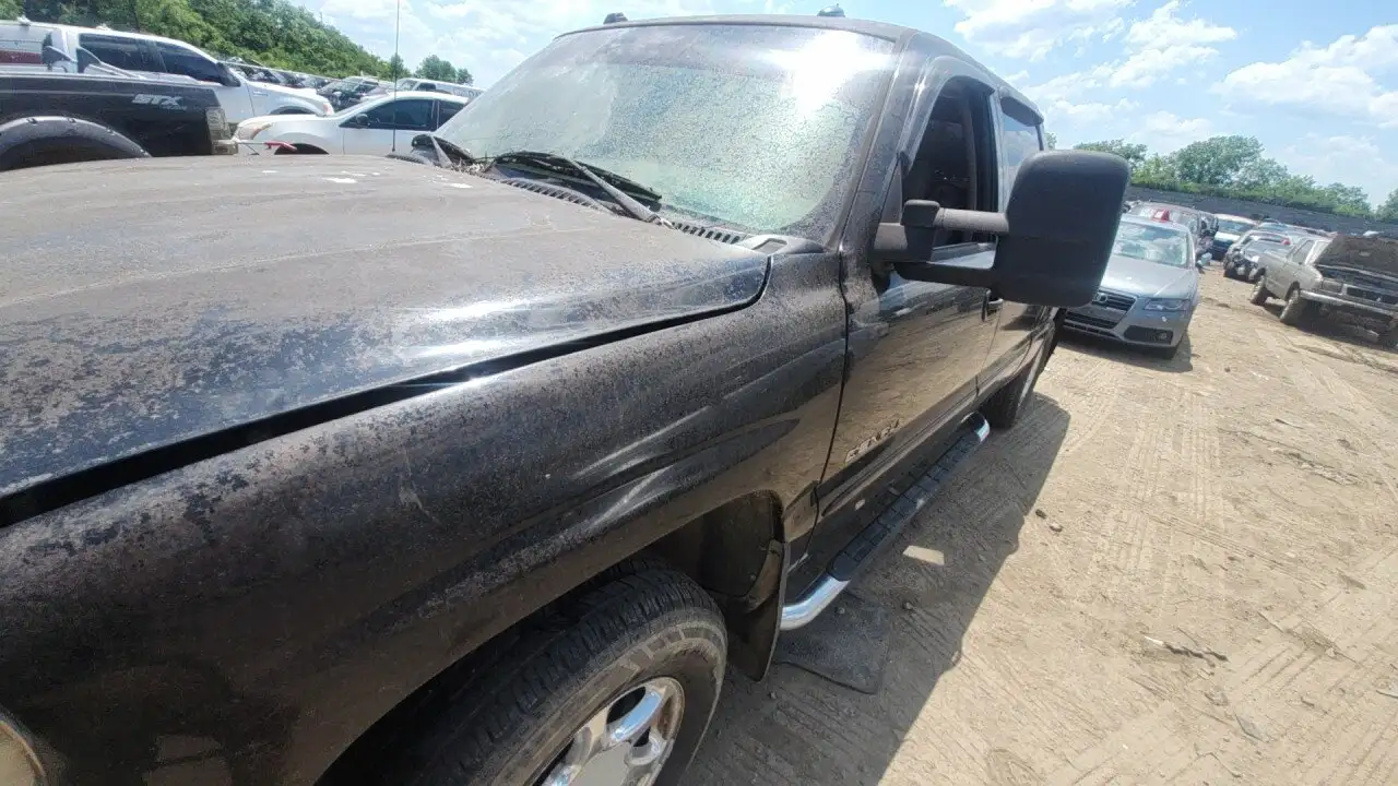 Photo of 2005 Gmc Sierra 1500