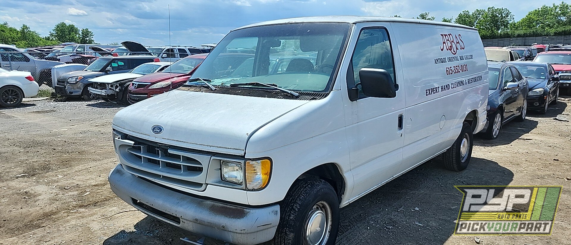 Photo of 1998 Ford E-150 Econoline