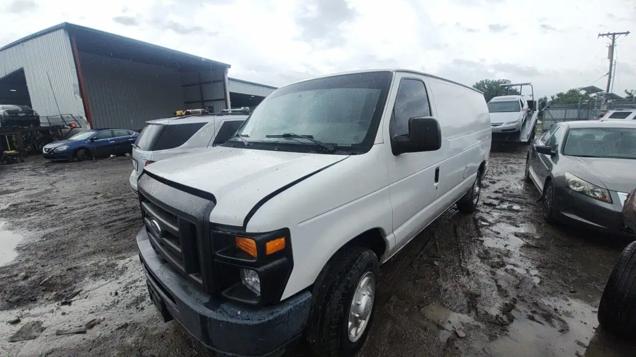 Photo of 2012 Ford E-150