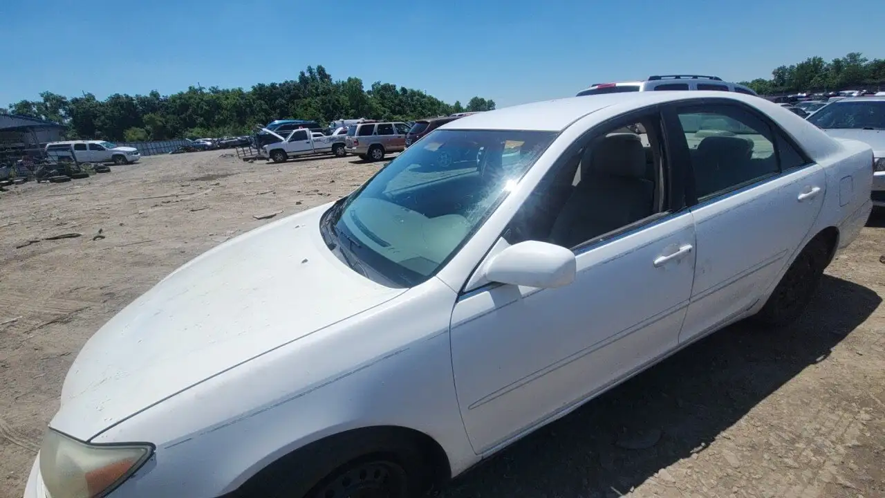 Photo of 2002 Toyota Camry