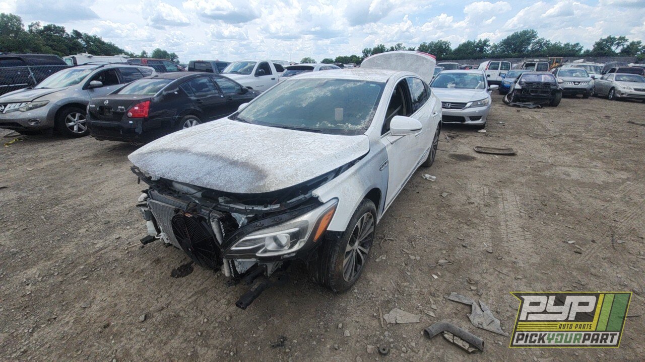 Photo of 2017 Buick Lacrosse