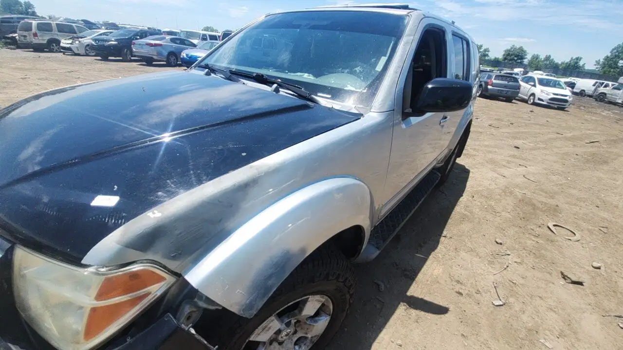Photo of 2006 Nissan Pathfinder