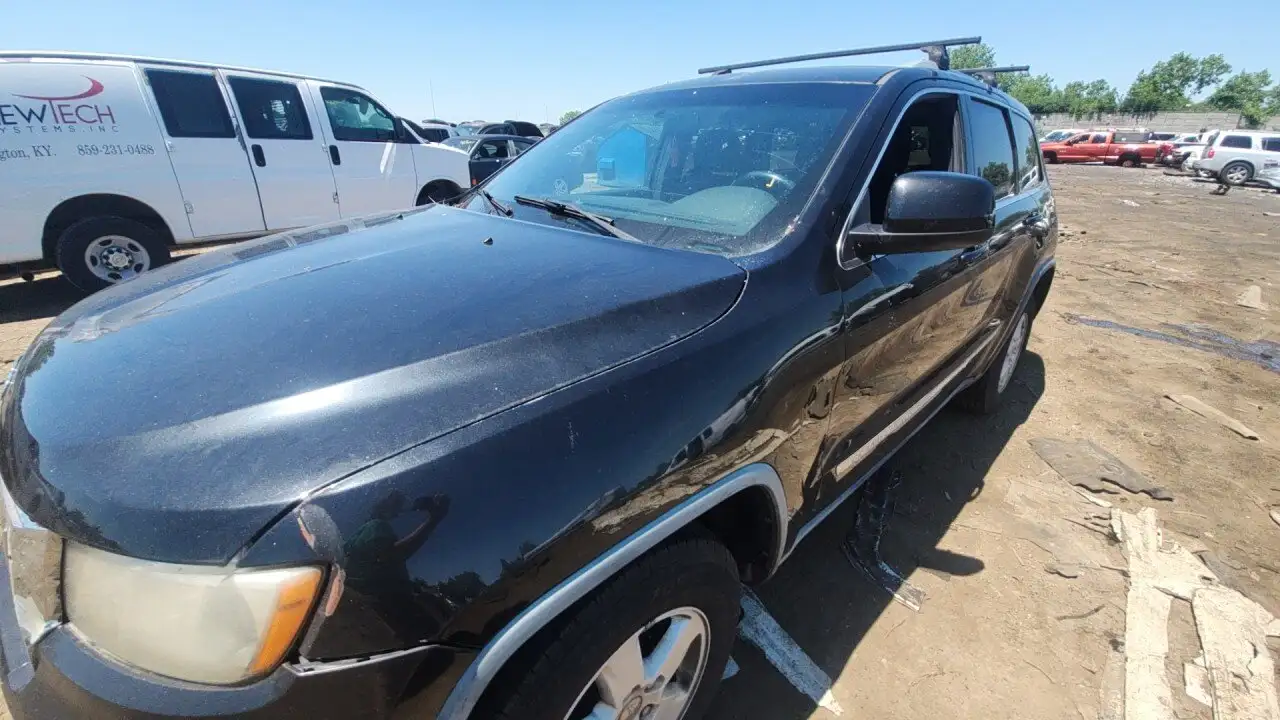 Photo of 2011 Jeep Grand Cherokee