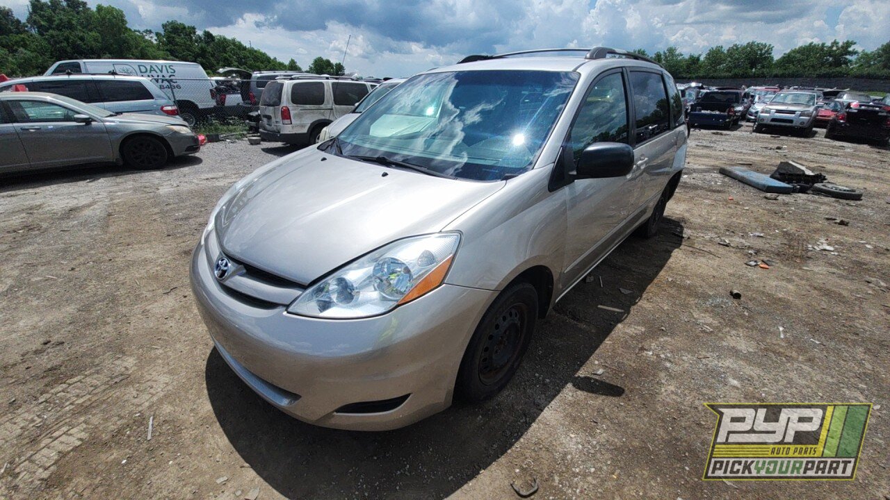 Photo of 2007 Toyota Sienna
