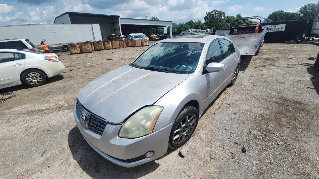 Photo of 2005 Nissan Maxima