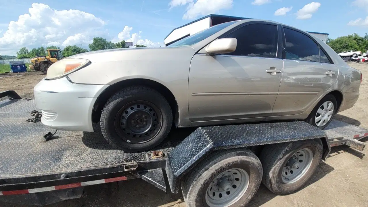 Photo of 2004 Toyota Camry