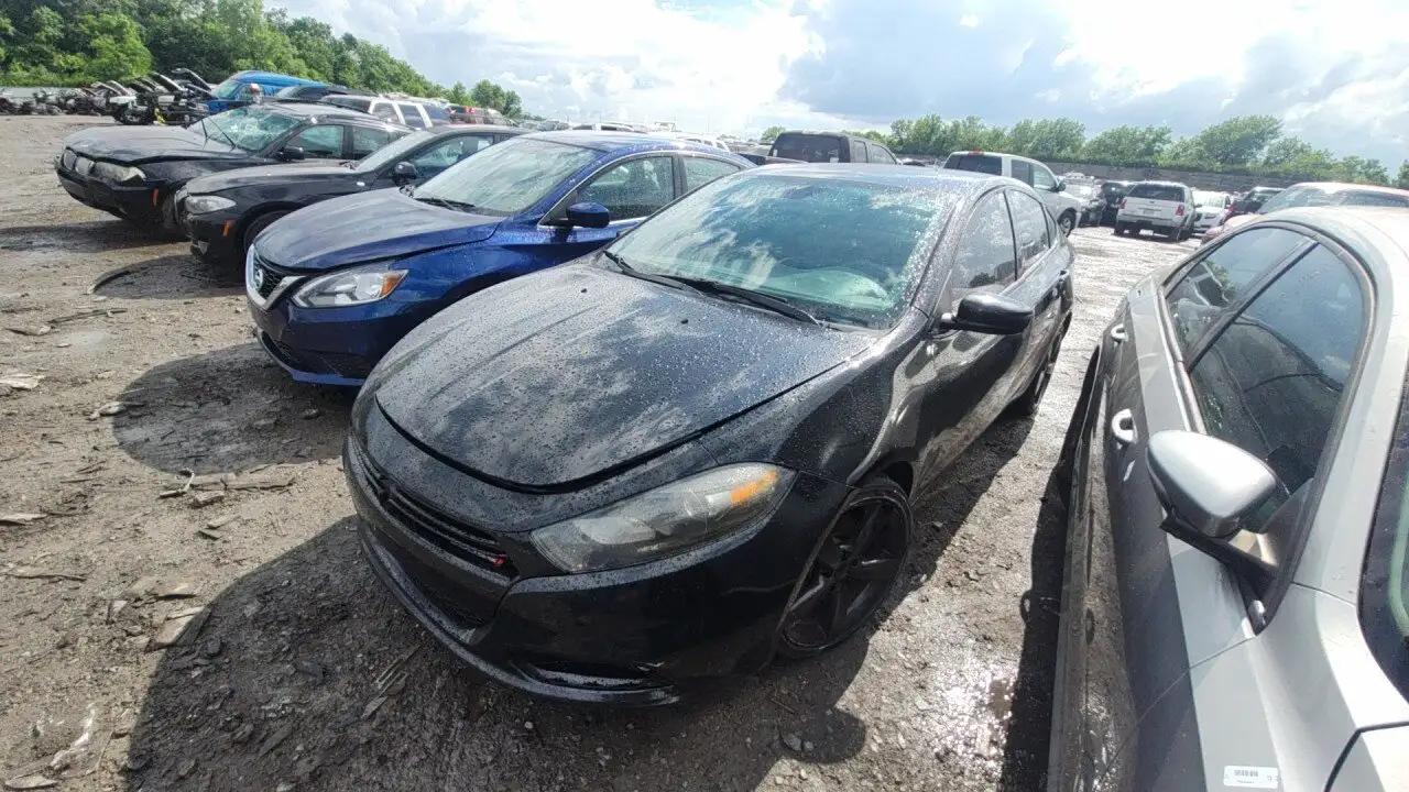 Photo of 2015 Dodge Dart