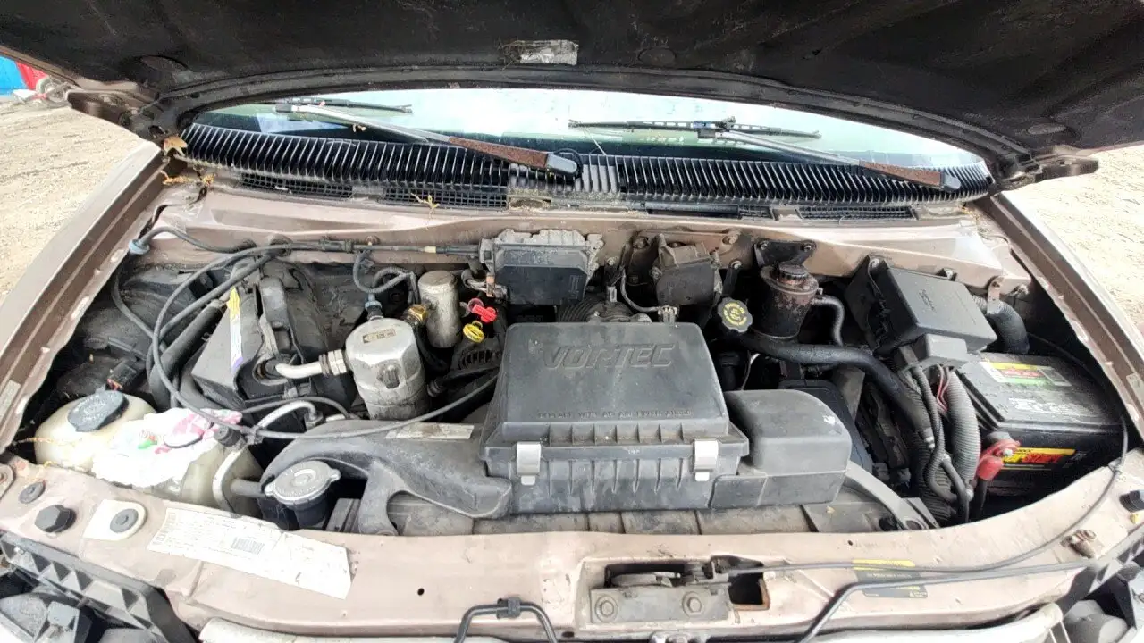 Photo of 2000 Chevrolet Astro