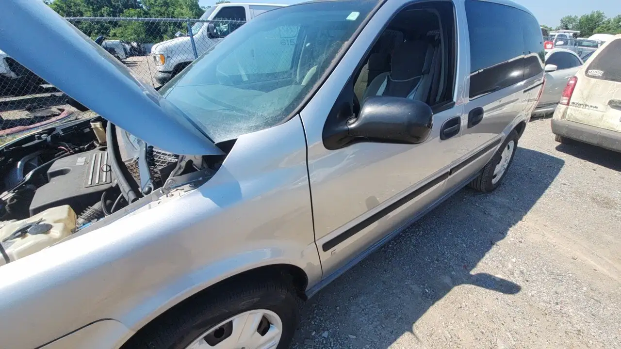 Photo of 2008 Chevrolet Uplander