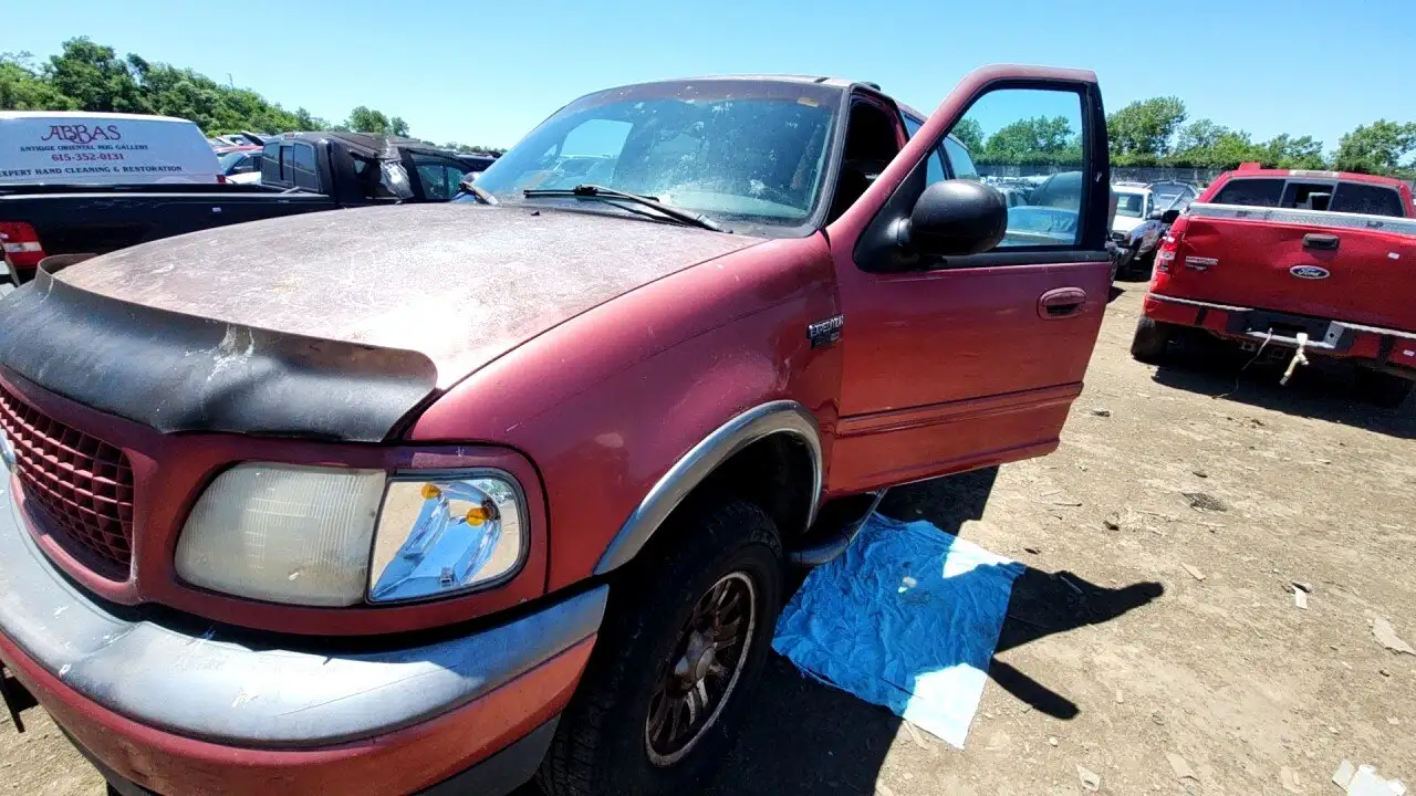 Photo of 2000 Ford Expedition