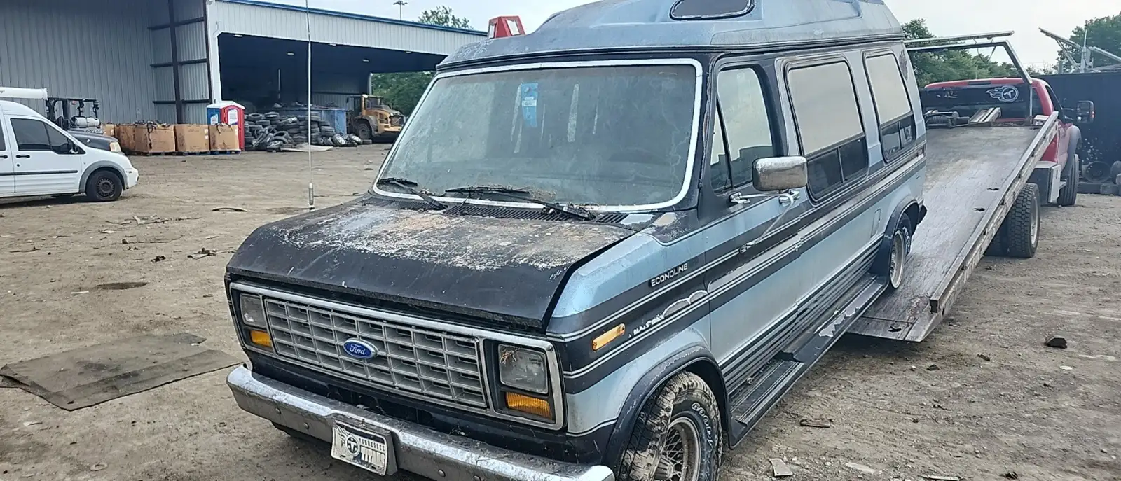 Photo of 1989 Ford E-150 Econoline