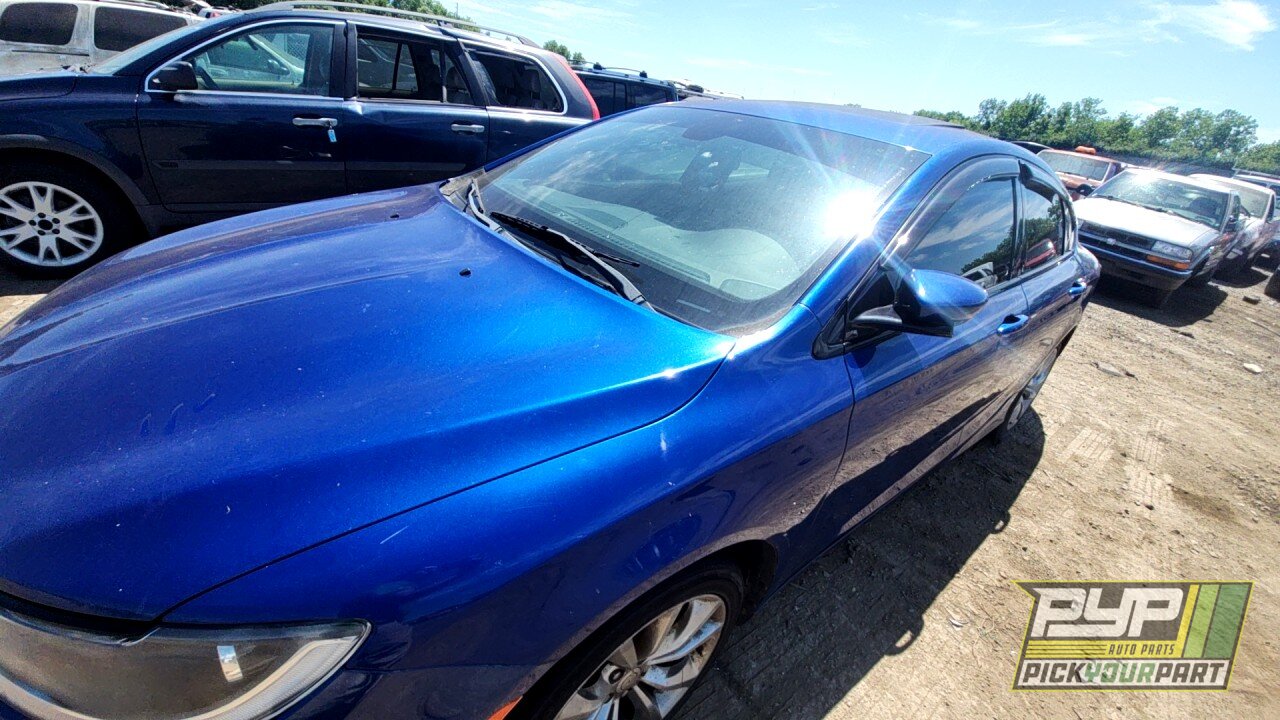 Photo of 2015 Chrysler 200