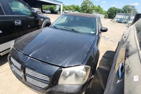 Photo of 2005 Dodge Magnum